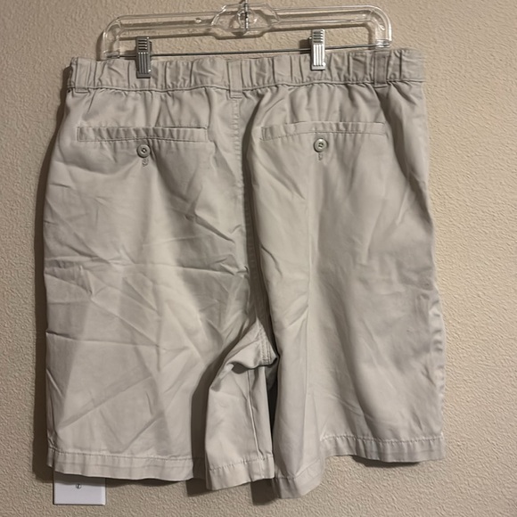 Puritan Men's Beige Shorts size 38 - Picture 4 of 4
